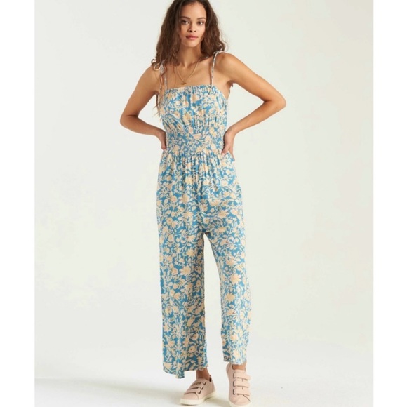 🔥🔥BILLABONG - WILD FLOWERS JUMPSUIT🔥🔥 - Picture 8 of 10